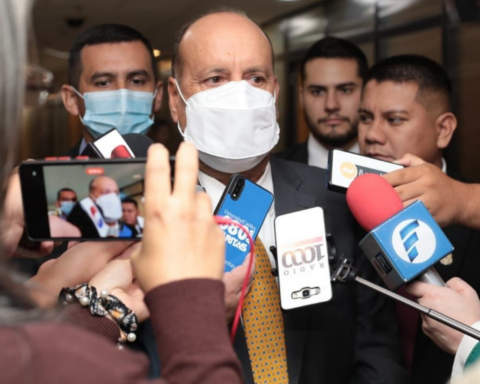 Negotiations for the presidency of Congress begin