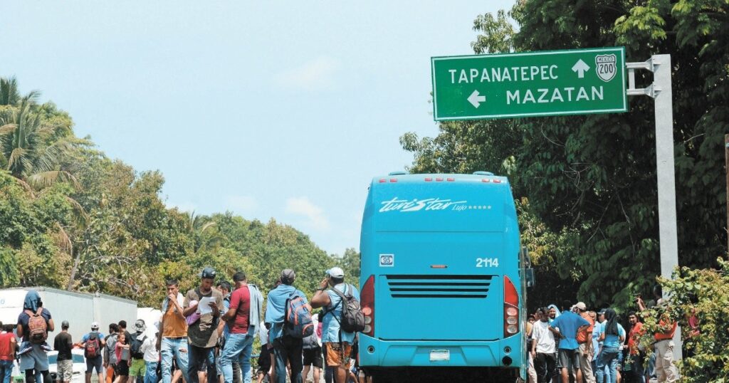 New migrant caravan led by Venezuelans dispersed in Chiapas