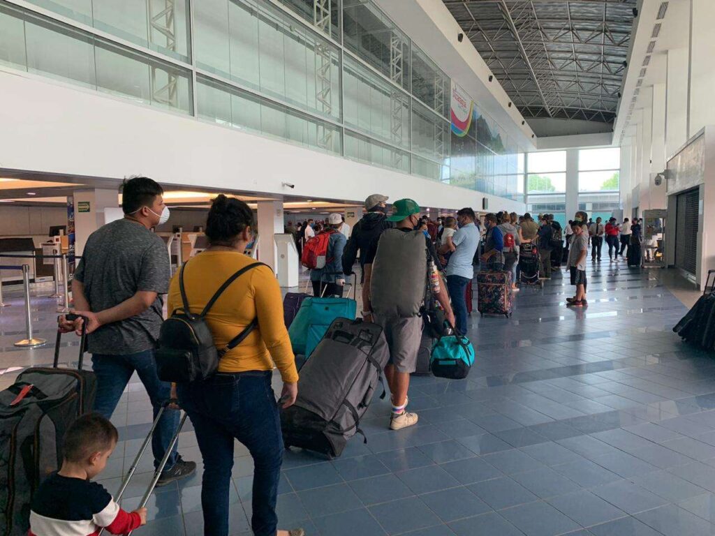 Viajeros en el Aeropuerto Augusto C. Sandino de Managua, Nicaragua. Foto: Sputnik / Archivo.