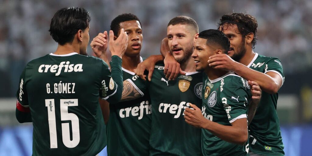 Palmeiras trample Atlético-GO to open up the lead