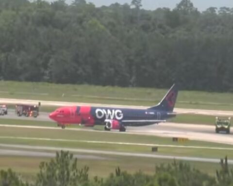 avión aterrizaje de emergencia