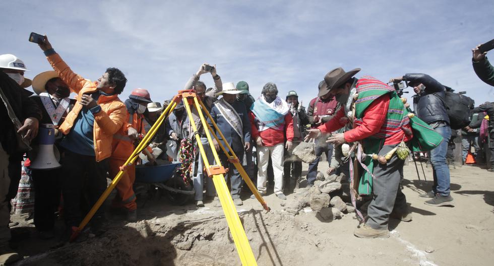 President Pedro Castillo participated in laying the first stone of the project in Coporaque