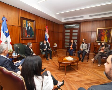 President of the Supreme Court of Justice of Panama visits the DR to learn about the experience of the Judicial Power with technological transformation