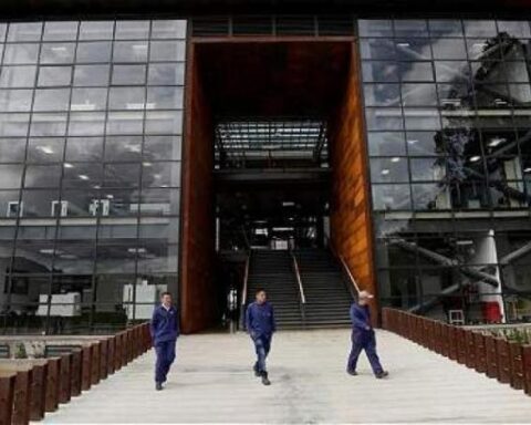 Prize awarded to the building of the Colombian School of Engineering