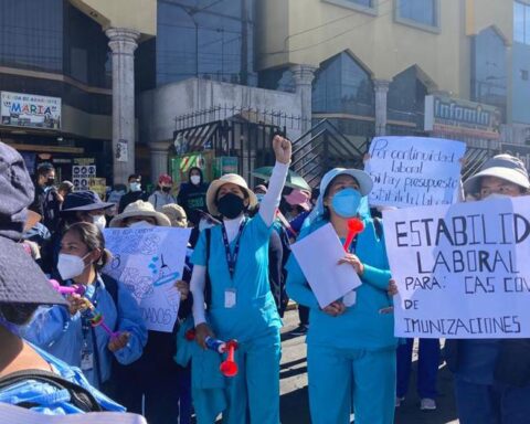 Protests in Arequipa during the session of the Council of Ministers