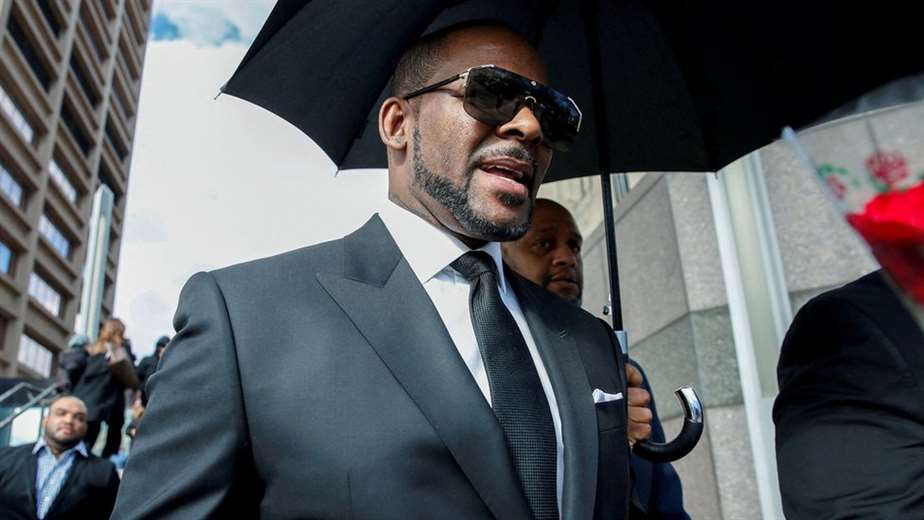 R. Kelly: musician sentenced to 30 years in prison for sexual abuse of women and girls