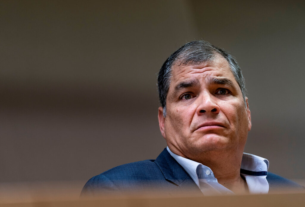 Rafael Correa asks Guillermo Lasso to call early elections in Ecuador