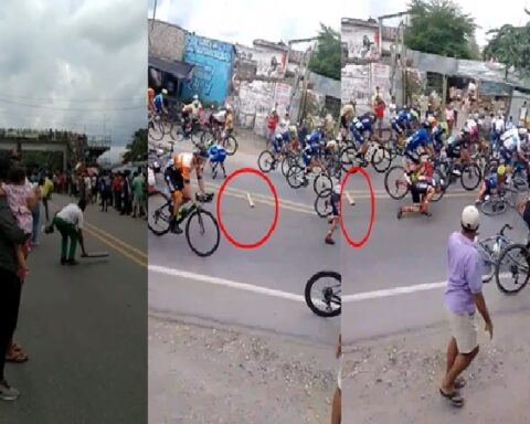 Reckless spectator, a cardboard was released with which he encouraged cyclists in the middle of the Tour of Colombia, there was a massive fall