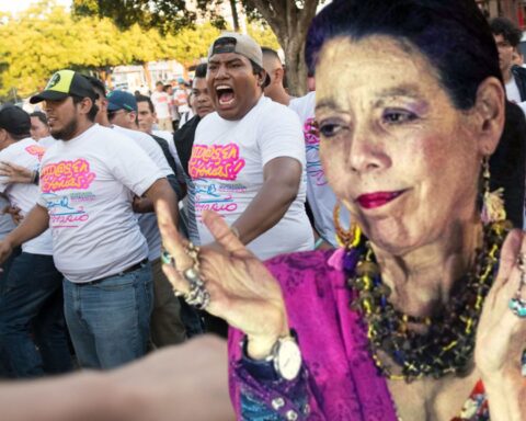 Regime persecutes the Church, but sends its JS to organize a Christian concert