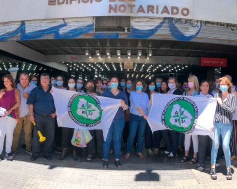 Registrars take action to claim staff hiring and salary