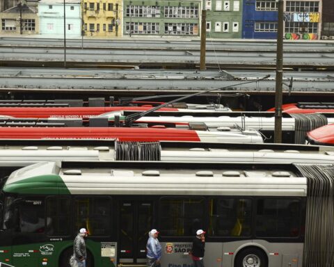 SP bus drivers and conductors strike again today
