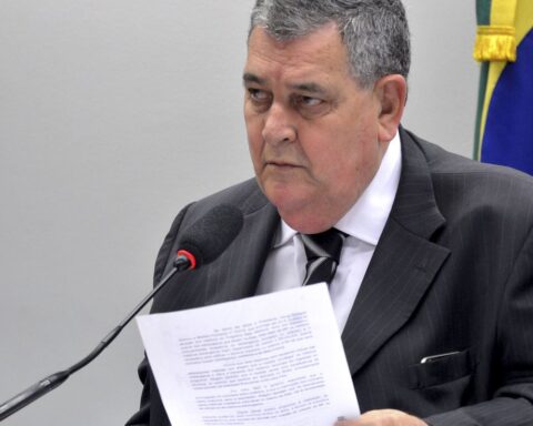 São Paulo councilor Arnaldo Faria de Sá dies at 76