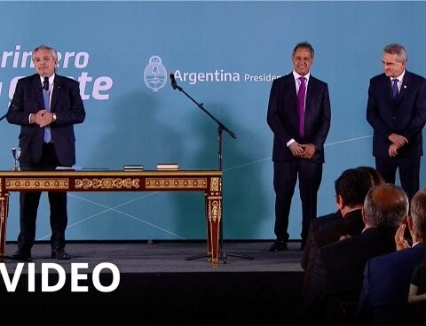 Scioli took office as the new Minister of Productive Development