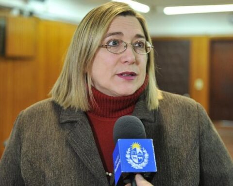 Secondary extends accompaniment to educational trajectories with 10,000 teaching hours