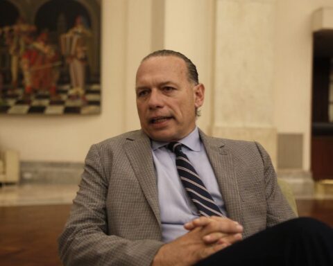 Sergio Berni clashed with carriers who cut the Buenos Aires-La Plata highway