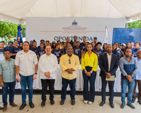 Social Policy Cabinet opens five training centers in Hato Mayor