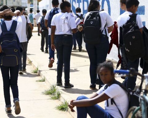 The 17th Brazilian Mathematics Olympiad begins today