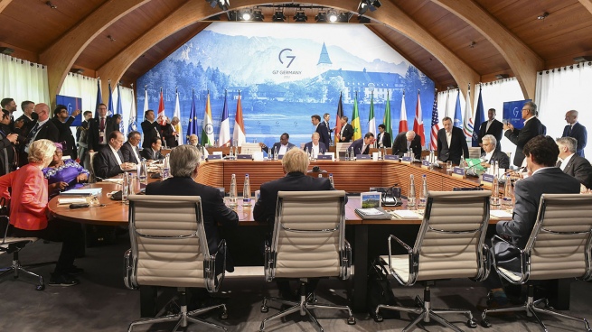 The G7 closed its summit with promises of aid to Ukraine and more sanctions against Russia