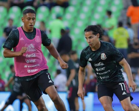 "The ideal is for Lainez to continue in Europe"