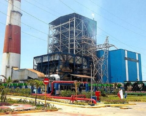 Termoeléctrica Antonio Guiteras, de Matanzas. Foto: Cubadebate.