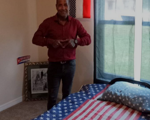 The "cuban flag" get a house in Tampa thanks to solidarity