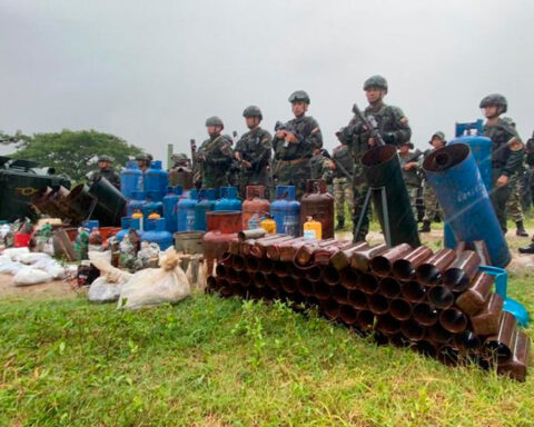 They deactivated 67 explosive devices in Apure