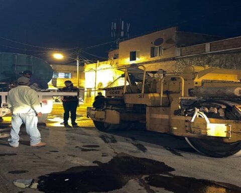 Inspeccionan trabajo de asfaltado realizado en el sector Puente Hierro