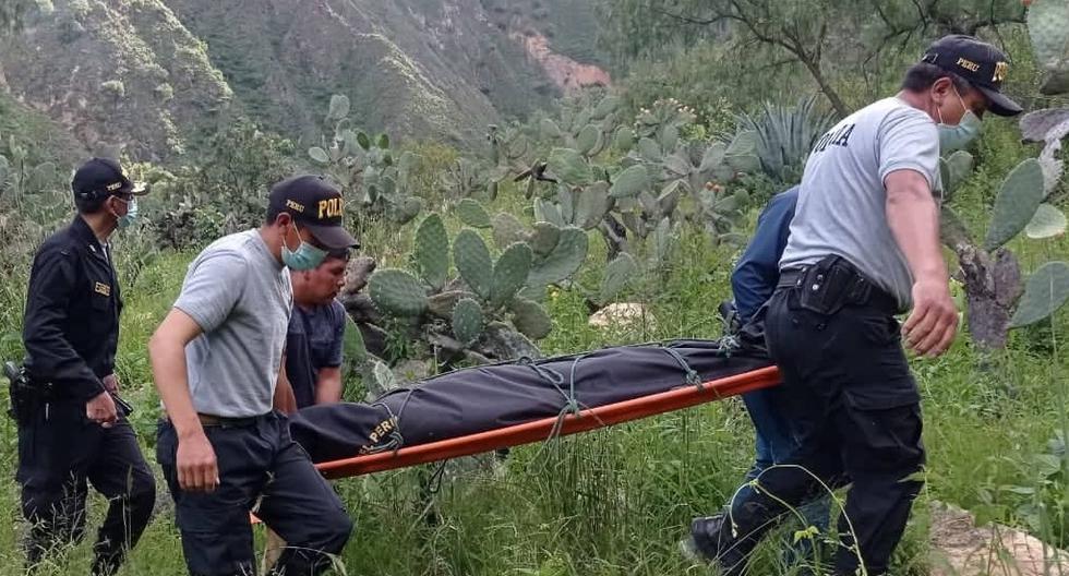 They return from working in the farm and fall into the ravine in Huancavelica
