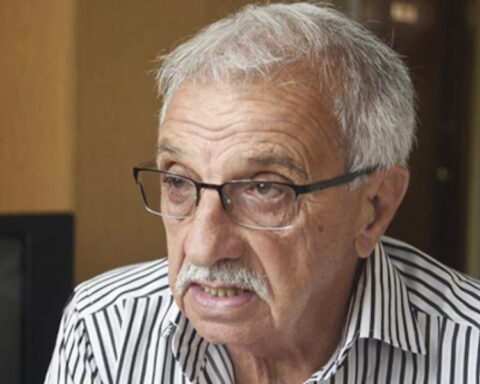 To report on the situation of Sixto Amaro passivities in Soriano and Colonia