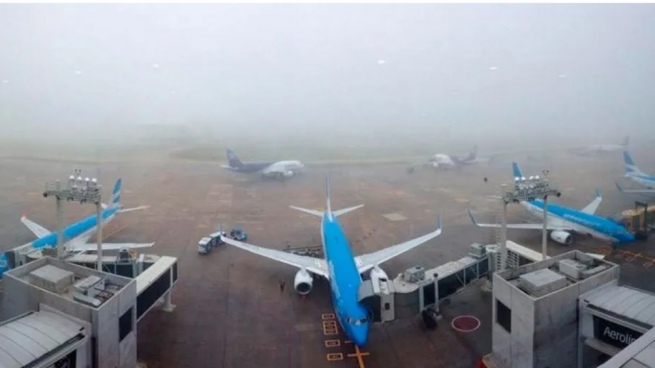 Twenty flights affected by fog in Ezeiza and 40 in Aeroparque