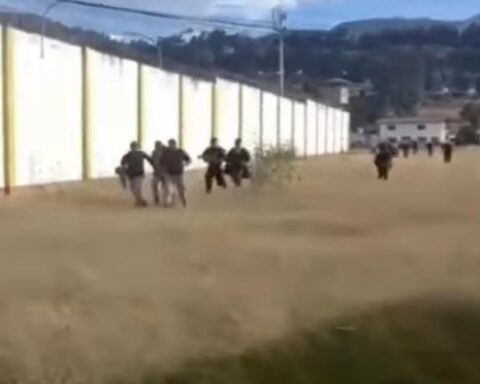 Two prisoners from the Cajamarca prison escaped during the Peru vs Australia match (VIDEO)