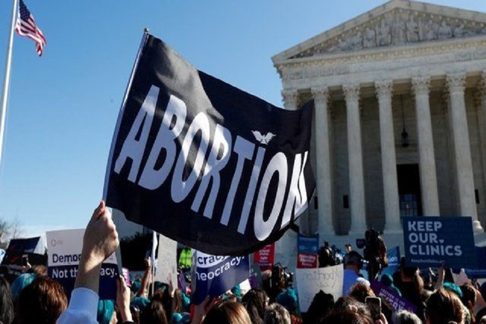 US Supreme Court strikes down constitutional precedent that guaranteed the right to abortion