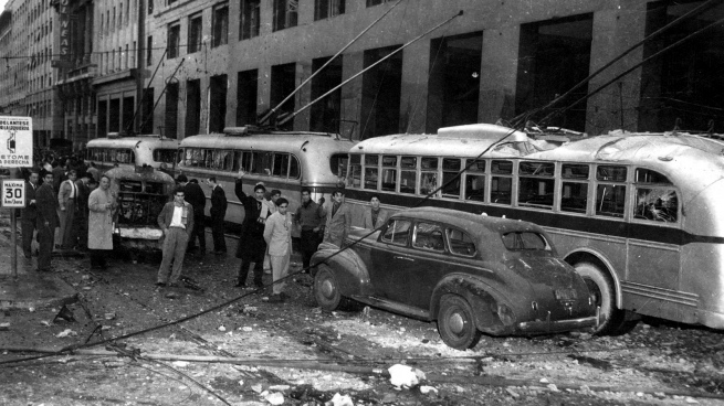 Unions, legislators and Mothers will remember the bombing of Plaza de Mayo in 1955