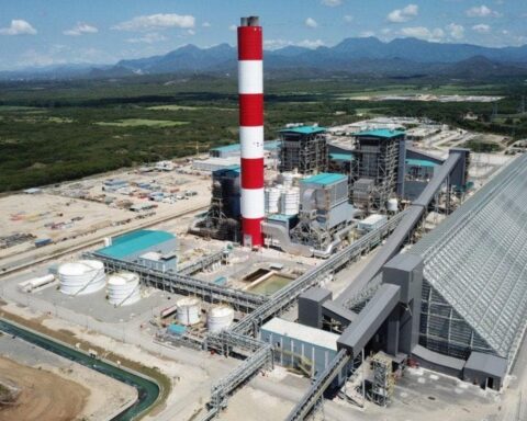 Unidad 2 de Punta Catalina sale de servicio por mantenimiento