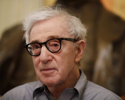 El célebre cineasta estadounidense Woody Allen en una imagen de archivo. Foto: Luca Bruno / AP / Archivo.