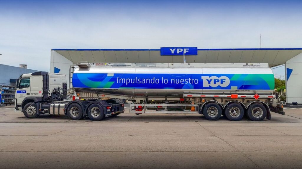 YPF will strengthen its offer to address the shortage of diesel