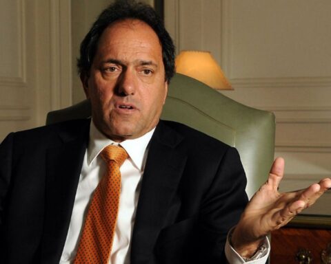 "You have to focus everything on production and work": Daniel Scioli