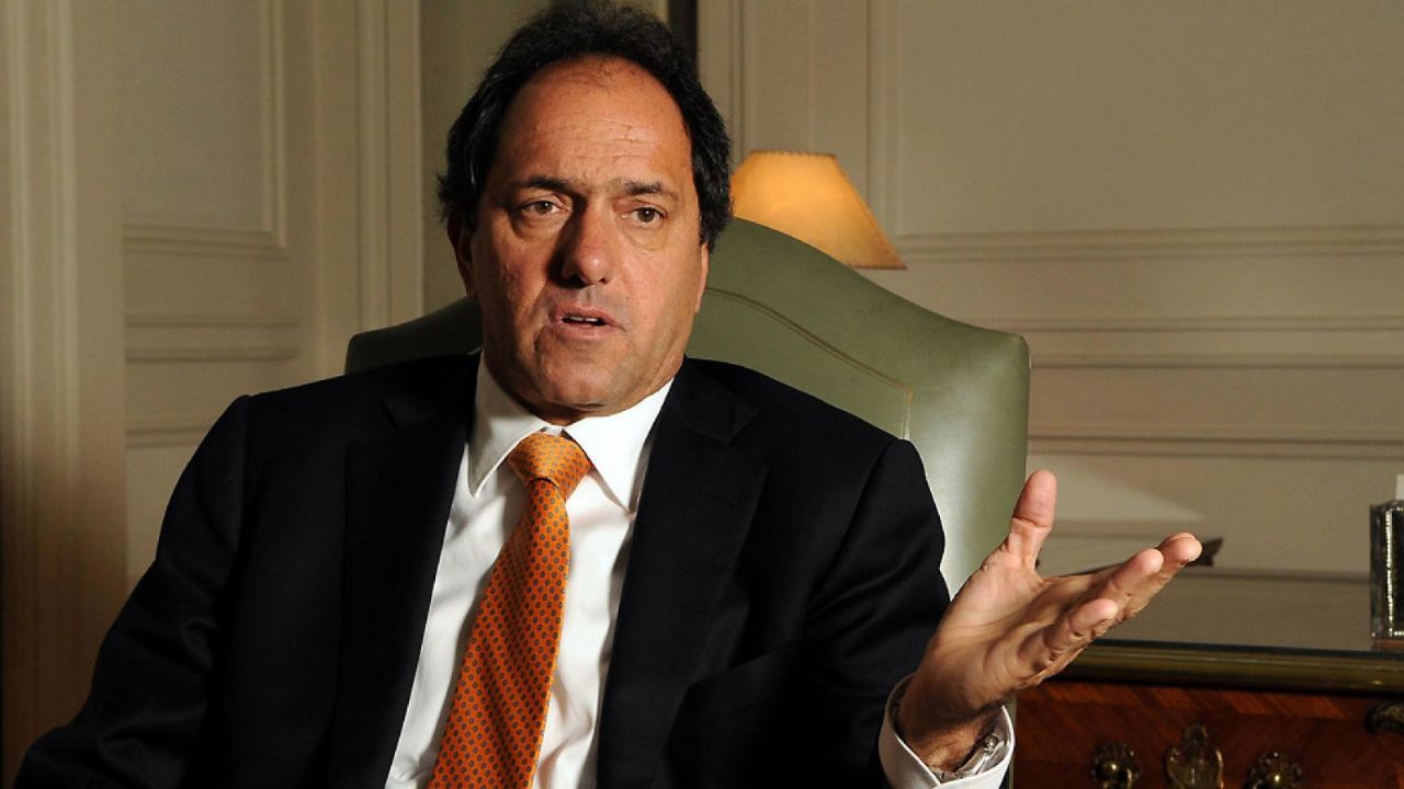"You have to focus everything on production and work": Daniel Scioli