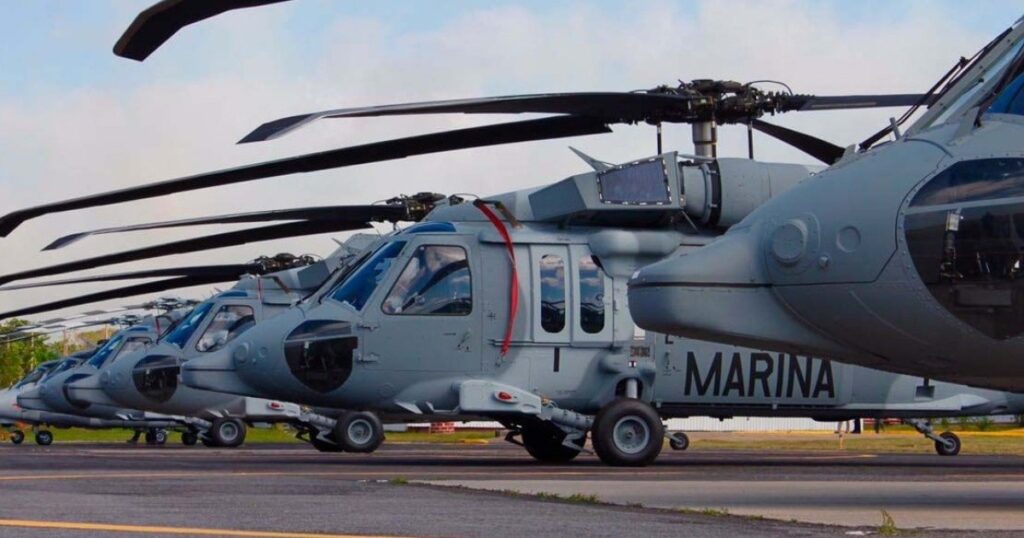 14 killed in Navy helicopter crash