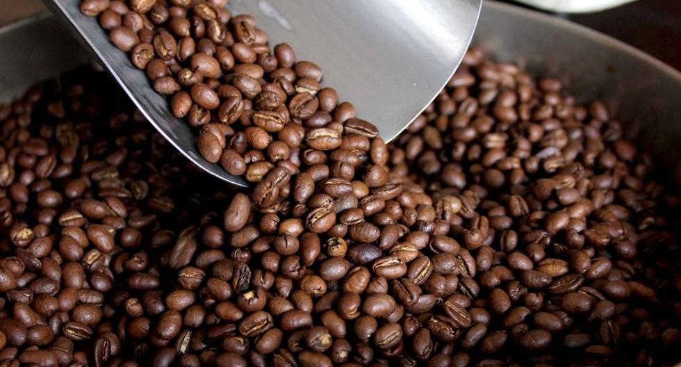 Peruvian coffee and cocoa win international awards in France and Italy