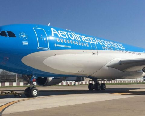 Aerolineas Argentinas is awarded for its commitment to sustainability