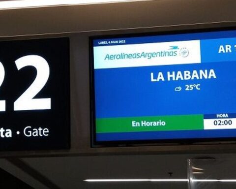 Aerolineas Argentinas returns to Cuba despite low passenger traffic between the two countries