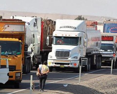 Agrarian strike and heavy load carriers: what are the roads blocked TODAY, Tuesday 19, at the national level?
