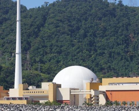 Angra 2 resumes operations, after a stop in June for refueling