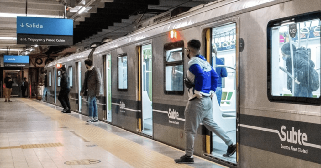 Argentina will raise public transport fares by 40% in the capital Buenos Aires in August