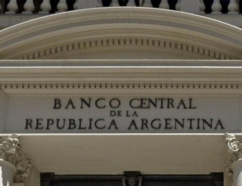 Banks work on foreign exchange measures to try to implement in the short term