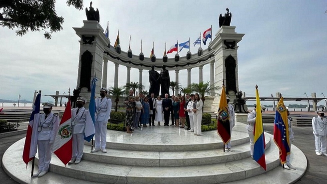 Bauer called to continue with "the dream of San Martin and Bolívar" of unity in the region