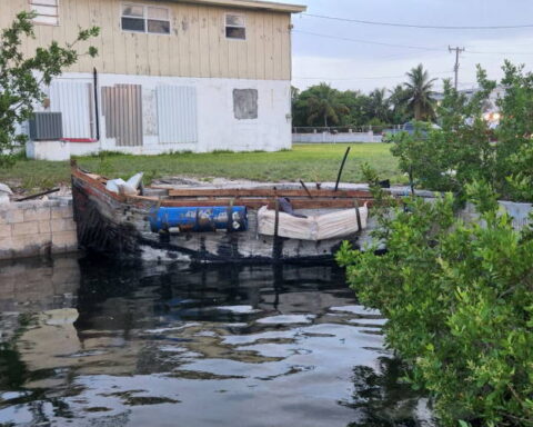 Patrulla Fronteriza detiene a 16 balseros cubanos que arribaron a Cayo Hueso
