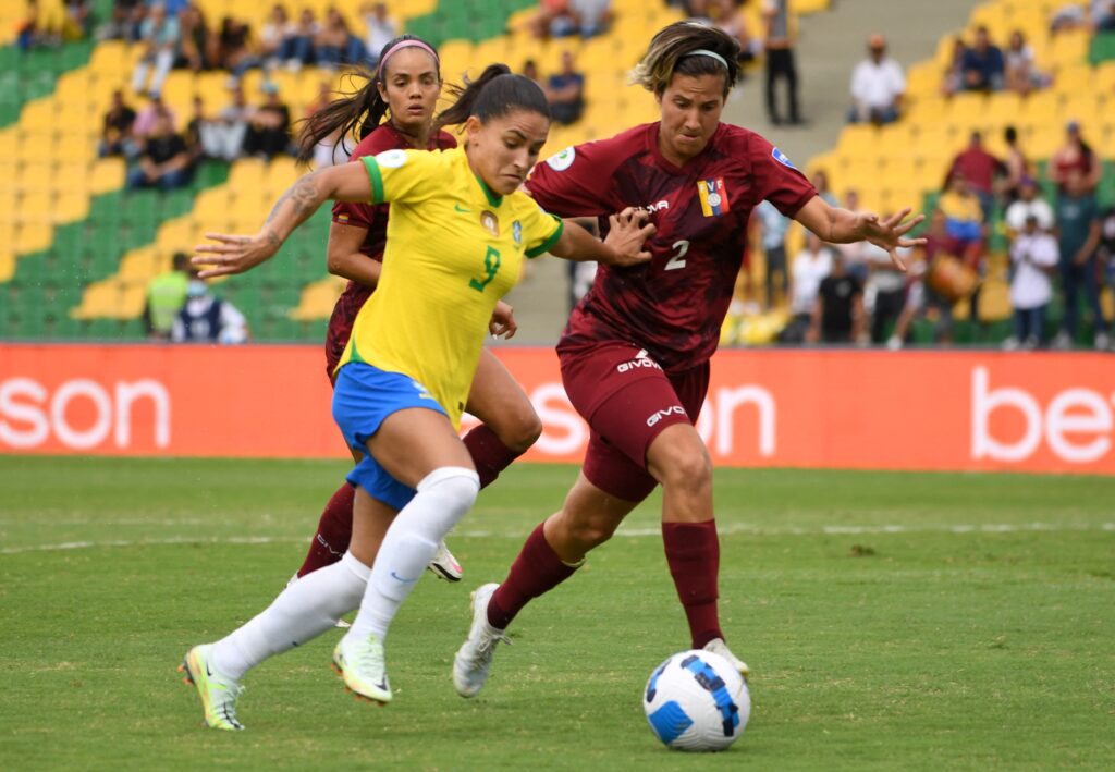 Brazil thrashes Venezuela 4-0 and reaches the semifinals of the Copa América Femenina