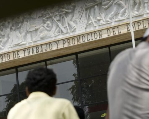 Business associations suspend their participation in the National Labor Council